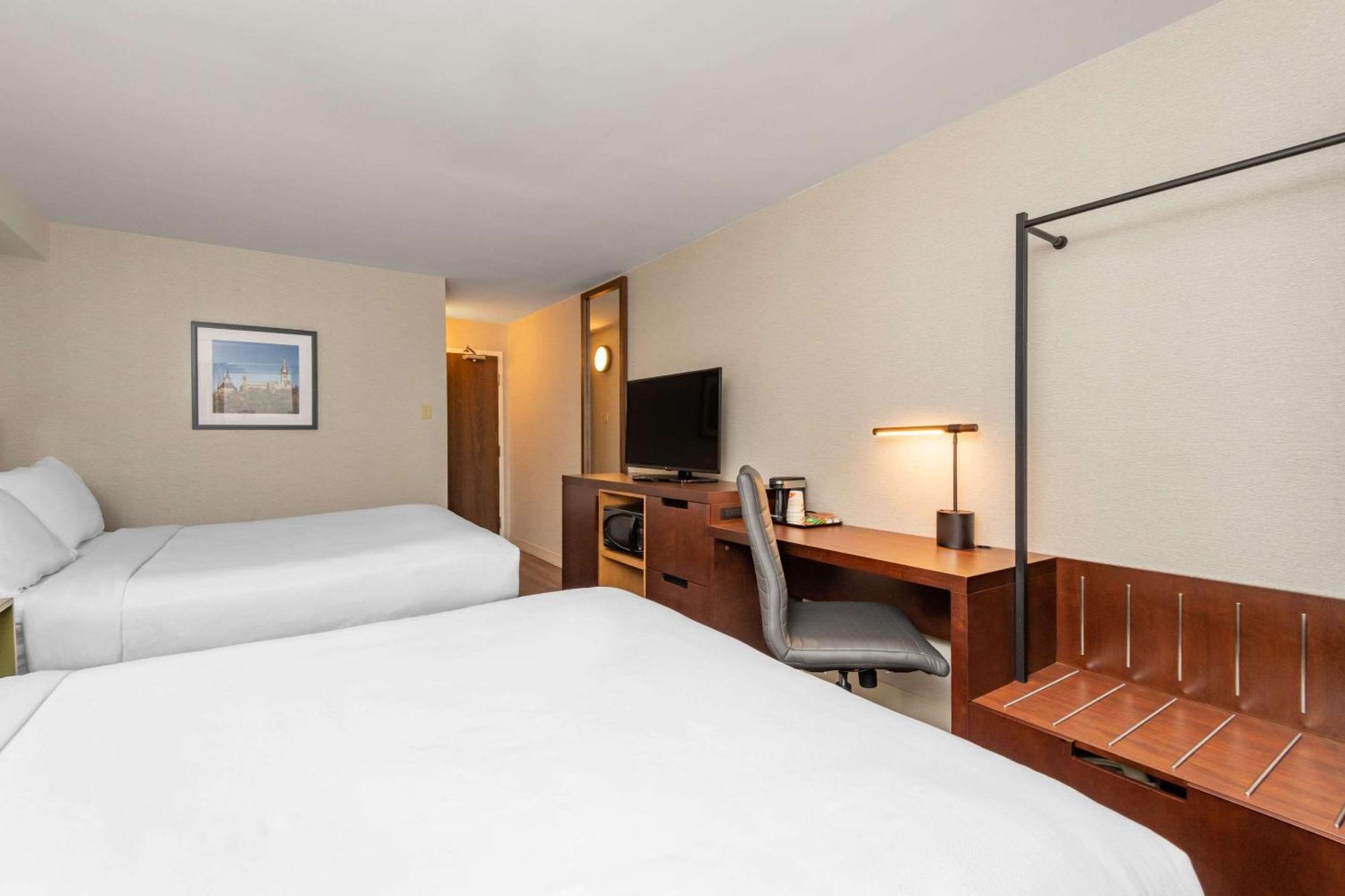 Comfort Inn Gatineau Esterno foto