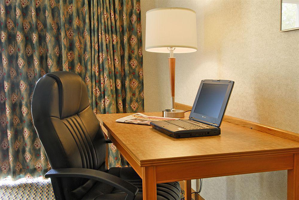 Comfort Inn Gatineau Esterno foto